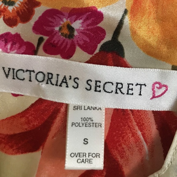 Victoria's Secret Floral Baby Doll - Picture 3 of 4